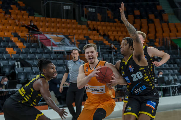 都非常突出 都非常突出